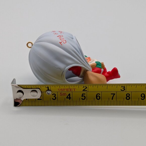 Hallmark Keepsake Joy Is in the Air 1990, Vintage Christmas Ornament - Picture 9 of 10